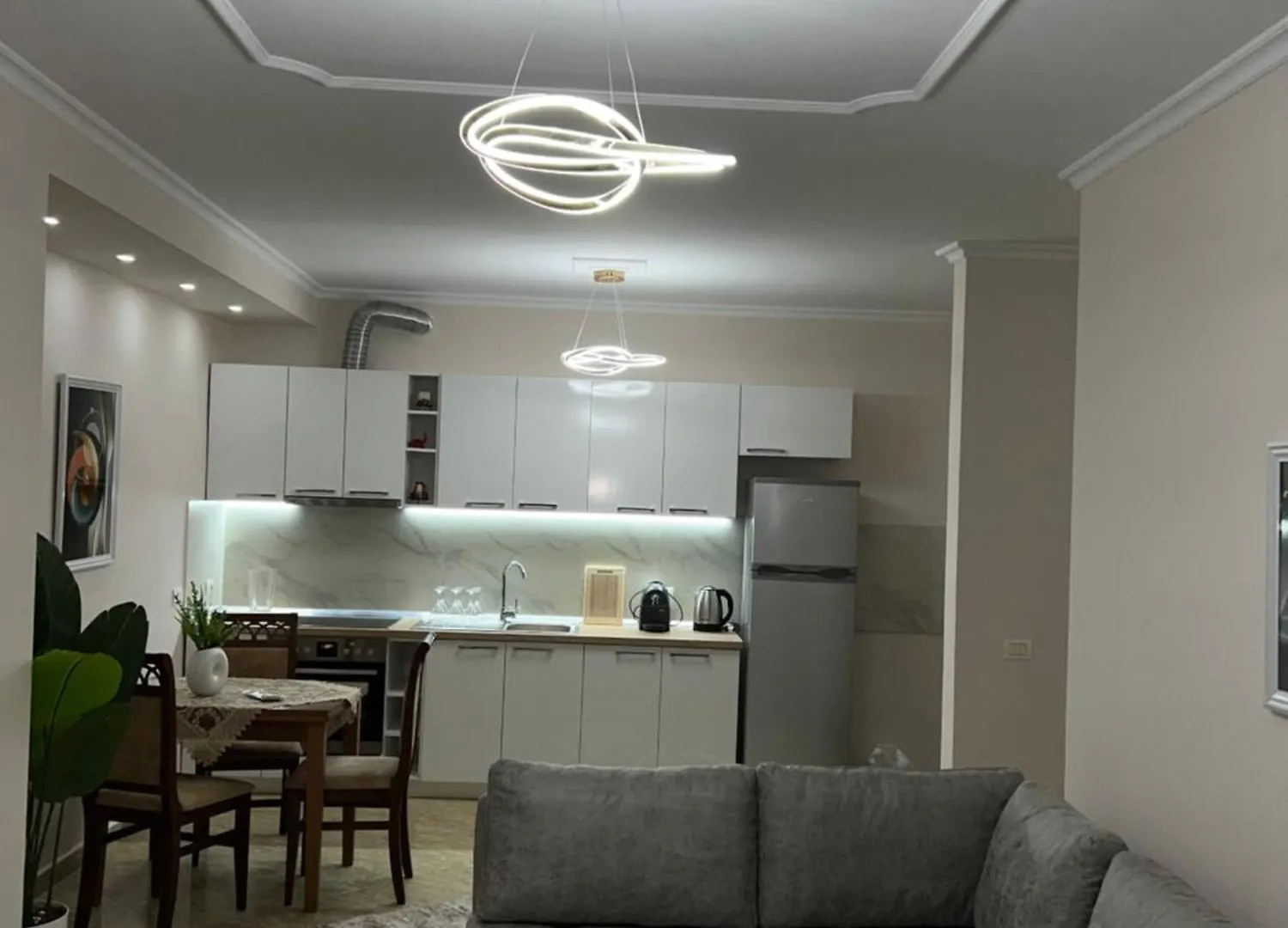 Art Apartment Tirana